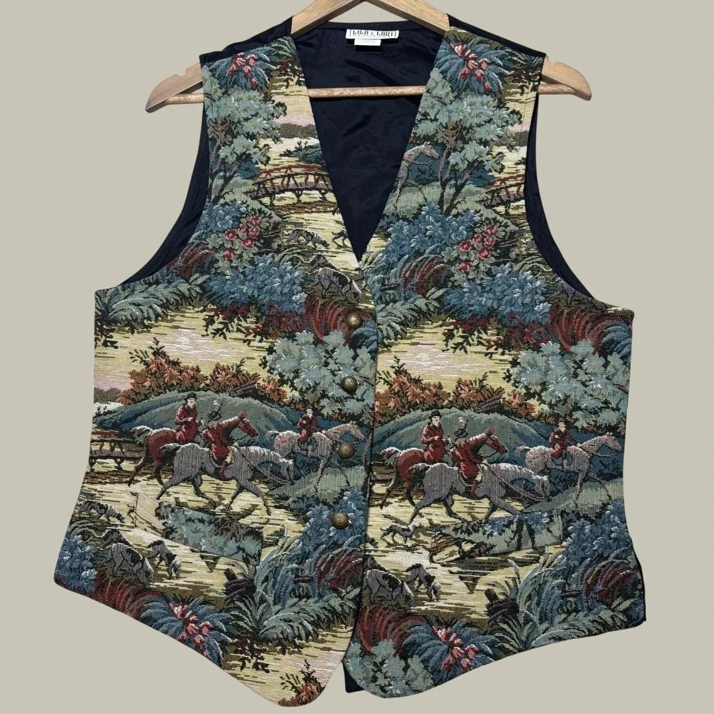 Lila‎ & Lori New York Women's Large Tapestry Equestrian Hunting Scene Vest